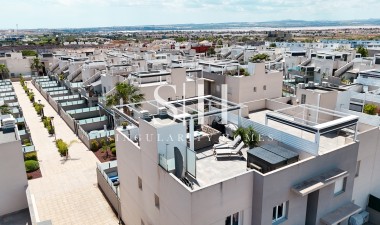 Resale - Apartment / flat - Torrevieja - Aguas Nuevas
