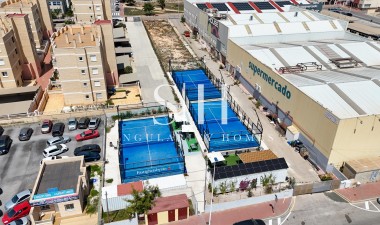 Resale - Apartment / flat - Torrevieja - Aguas Nuevas