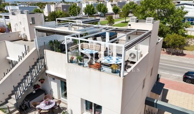 Resale - Apartment / flat - Torrevieja - Aguas Nuevas