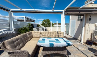 Resale - Apartment / flat - Torrevieja - Aguas Nuevas