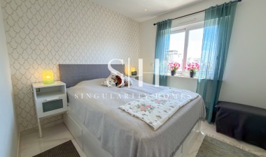 Resale - Apartment / flat - Torrevieja - Aguas Nuevas