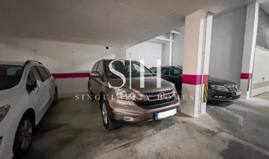 Resale - Apartment / flat - Torrevieja - Aguas Nuevas