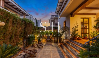 Reventa - Villa - Torrevieja - La veleta