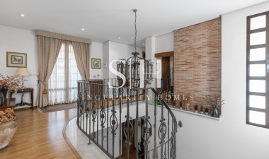 Reventa - Villa - Torrevieja - La veleta