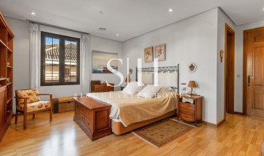 Reventa - Villa - Torrevieja - La veleta