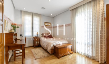 Reventa - Villa - Torrevieja - La veleta