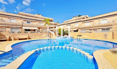 Odsprzedaż - Dom - Orihuela Costa - Villamartín