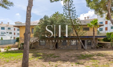 Wiederverkauf - Villa - Orihuela Costa - Las Filipinas