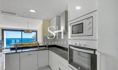 Återförsäljning - Lägenhet / lägenhet - Torrevieja - Punta prima