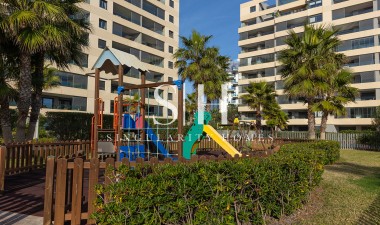 Herverkoop - Appartement / flat - Torrevieja - Punta prima