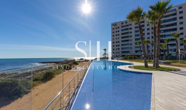 Återförsäljning - Lägenhet / lägenhet - Torrevieja - Punta prima