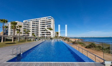 Återförsäljning - Lägenhet / lägenhet - Torrevieja - Punta prima
