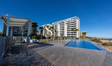 Återförsäljning - Lägenhet / lägenhet - Torrevieja - Punta prima