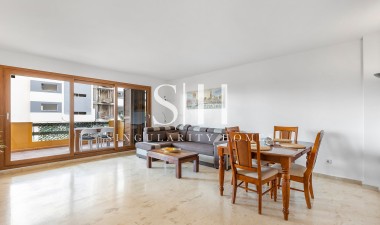 Återförsäljning - Lägenhet / lägenhet - Torrevieja - Punta prima