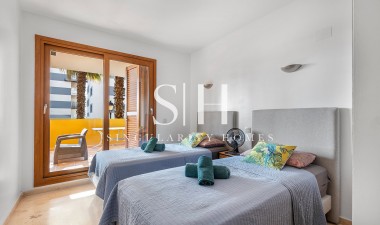 Återförsäljning - Lägenhet / lägenhet - Torrevieja - Punta prima