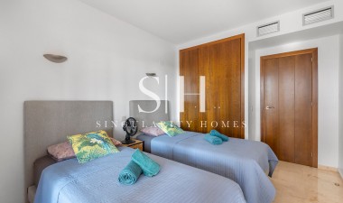 Återförsäljning - Lägenhet / lägenhet - Torrevieja - Punta prima