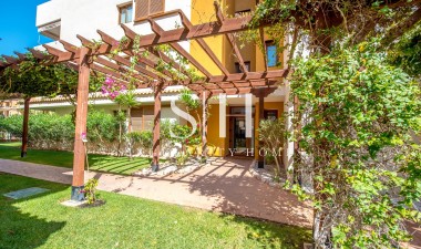 Återförsäljning - Lägenhet / lägenhet - Torrevieja - Punta prima