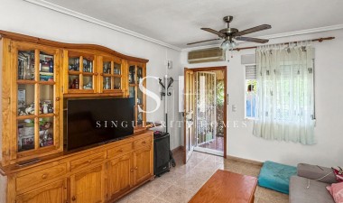 Wiederverkauf - Bungalow - Orihuela Costa - Costa Blanca