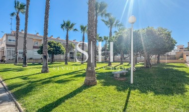 Odsprzedaż - Dom - Torrevieja - Costa Blanca