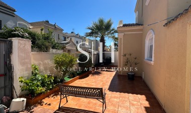 Reventa - Villa - Torrevieja - Costa Blanca