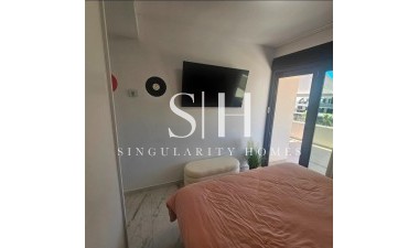 Resale - Apartment / flat - Orihuela Costa - Los Almendros-la Florida