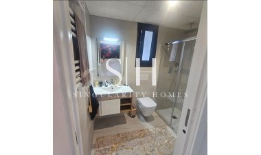 Resale - Apartment / flat - Orihuela Costa - Los Almendros-la Florida