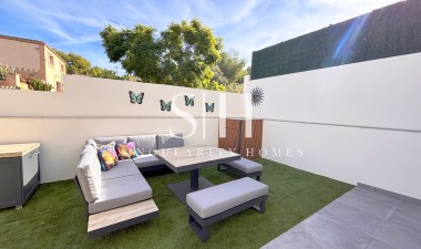 Återförsäljning - Villa - Orihuela Costa - Costa Blanca