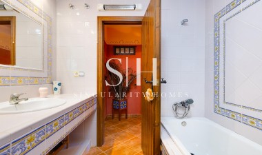Återförsäljning - Villa - San Miguel de Salinas - Inland