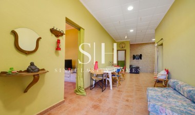 Återförsäljning - Villa - San Miguel de Salinas - Inland