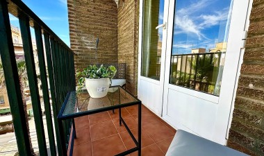 Resale - Apartment / flat - Torrevieja - Centro