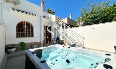 Herverkoop - Huis - Orihuela Costa - Costa Blanca
