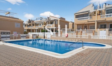 Перепродажа - Casa - Torrevieja - aguas nuevas