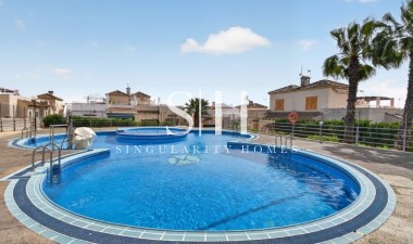 Odsprzedaż - Dom - Torrevieja - Los altos