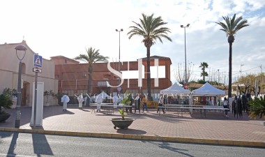 Herverkoop - Villa - Los Montesinos - PUEBLO CENTRO