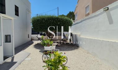 Reventa - Villa - Vista Bella Golf Resort - Inland