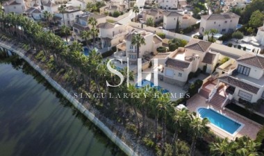 Resale - Villa - Orihuela Costa - Costa Blanca