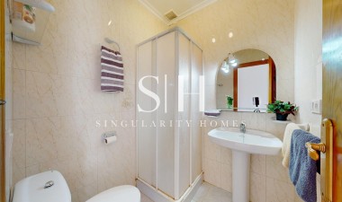 Odsprzedaż - Villa - San Miguel de Salinas - 03193