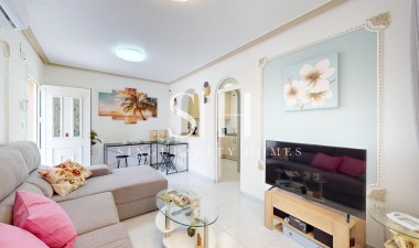 Odsprzedaż - Villa - San Miguel de Salinas - 03193