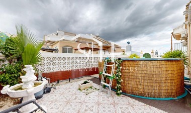 Odsprzedaż - Villa - San Miguel de Salinas - 03193