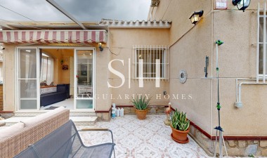 Odsprzedaż - Villa - San Miguel de Salinas - 03193