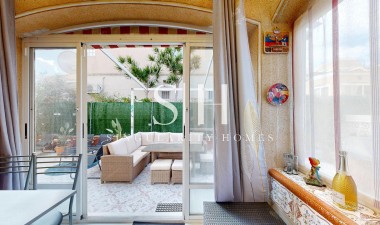 Odsprzedaż - Villa - San Miguel de Salinas - 03193