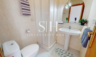 Odsprzedaż - Villa - San Miguel de Salinas - 03193