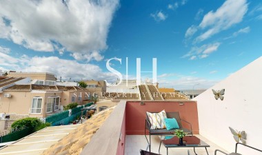 Odsprzedaż - Villa - San Miguel de Salinas - 03193