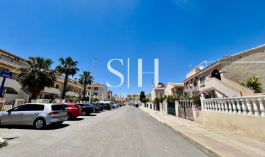 Odsprzedaż - Mieszkanie w bloku - Orihuela Costa - Costa Blanca