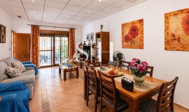Resale - Villa - Orihuela Costa - Punta Prima