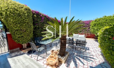 Resale - Apartment / flat - Orihuela Costa
