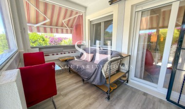 Resale - Apartment / flat - Orihuela Costa