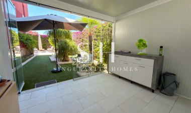 Resale - Apartment / flat - Orihuela Costa