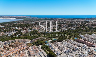 Resale - Apartment / flat - Orihuela Costa