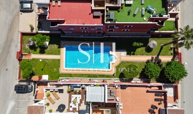 Resale - Apartment / flat - Orihuela Costa